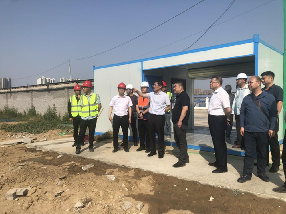 开云球赛_开云球赛中国有限公司
党委书记、董事长汪洋到侯寨新镇区安置区调研项目建设工作